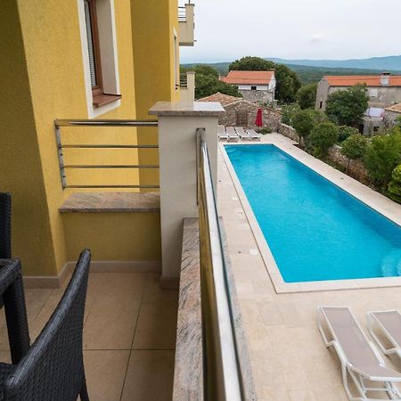 Apartments Salatic Krk Town Exterior foto